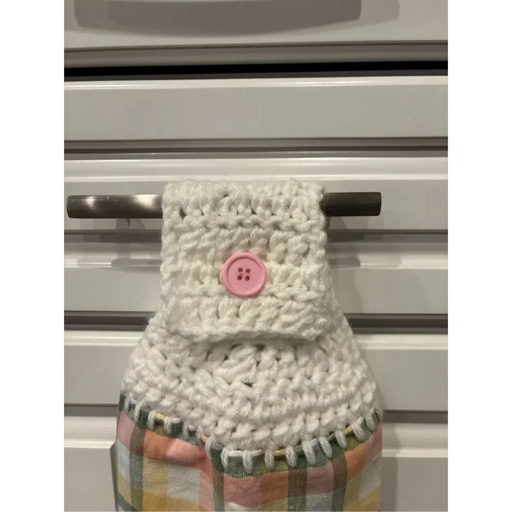 Crochet Top Kitchen Towel- Spring Plaids